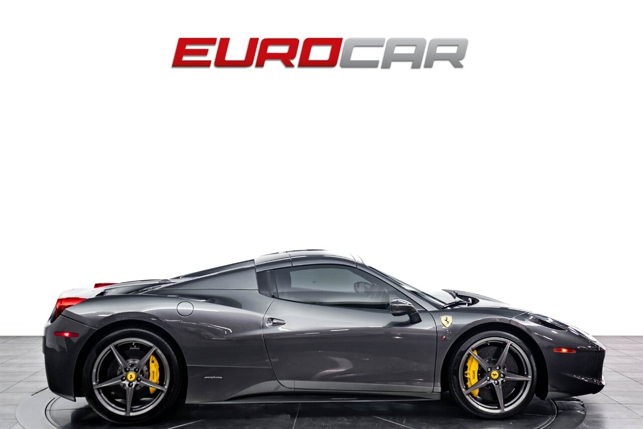 2015 Ferrari 458  *SUSPENSION LIFTER * FRONT PPF * CARBON STEERING WHEEL* - Photo 8 - Costa Mesa, CA 92626