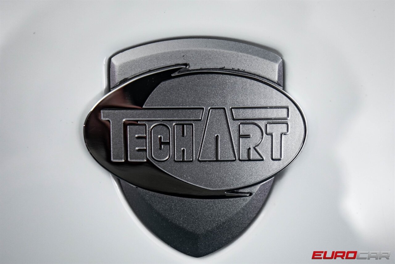 2022 Porsche 911 Carrera S TechArt  RARE TechArt Edition, Highly Optioned - Photo 33 - Costa Mesa, CA 92626