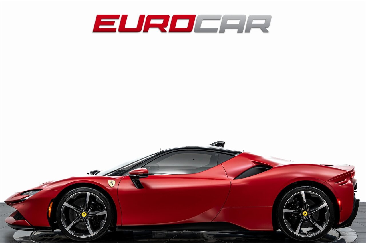 2023 Ferrari SF90 Stradale *FACTORY MATTE PAINT * CARBON OPTIONS * FULL BODY PPF* - Photo 2 - Costa Mesa, CA 92626