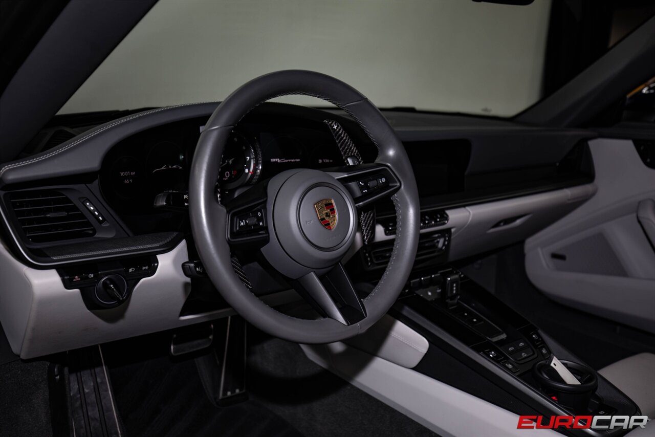 2021 Porsche 911 Carrera  *PREMIUM PACKAGE * TWO-TONE INTERIOR* - Photo 19 - Costa Mesa, CA 92626