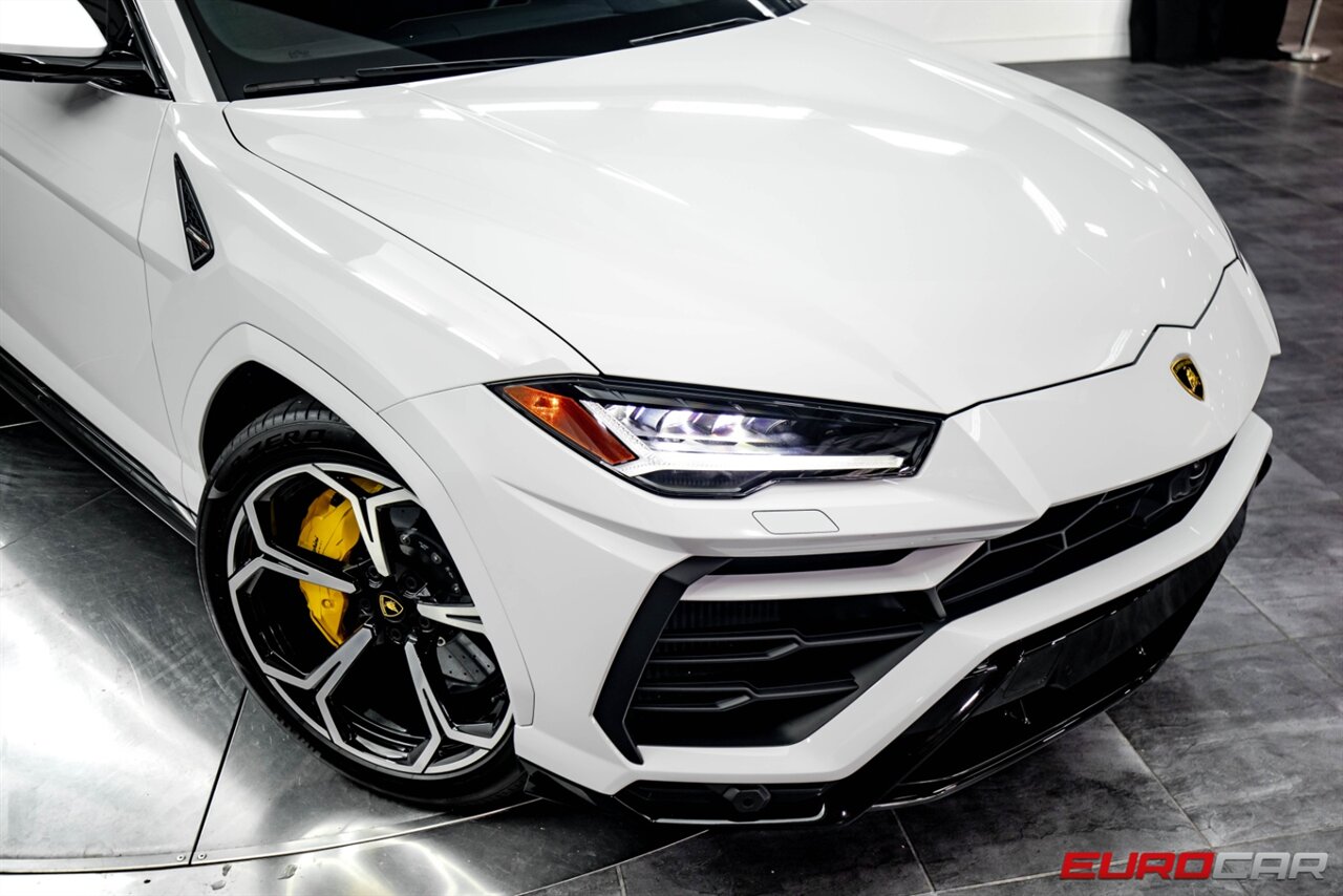 2021 Lamborghini Urus  *HIGH GLOSS STYLE PACKAGE * COMFORT SEAT PACKAGE* - Photo 27 - Costa Mesa, CA 92626
