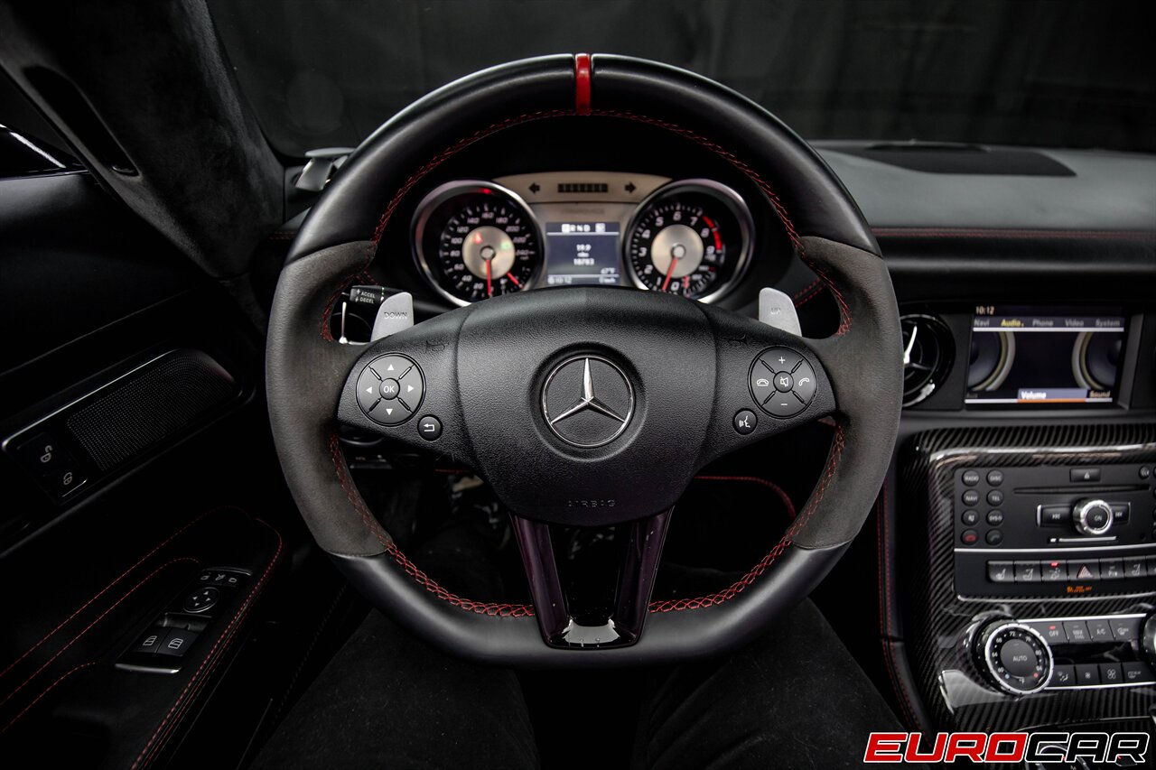 2013 Mercedes-Benz SLS AMG GT  *CARBON FIBER TRIM * IMMACULATE* - Photo 38 - Costa Mesa, CA 92626