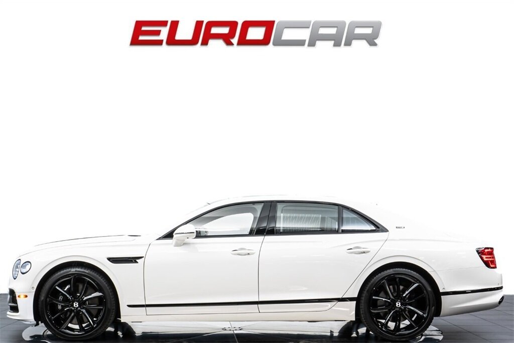 2024 Bentley Flying Spur Edition 8  *BLACKLINE SPEC * ROTATING DISPLAY * FRONT PPF* - Photo 2 - Costa Mesa, CA 92626