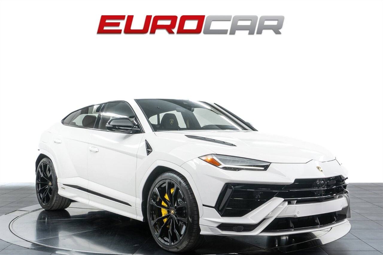 2023 Lamborghini Urus S  *CARBON FIBER INTERIOR * BODY COLOR STYLING PACKAGE* - Photo 7 - Costa Mesa, CA 92626