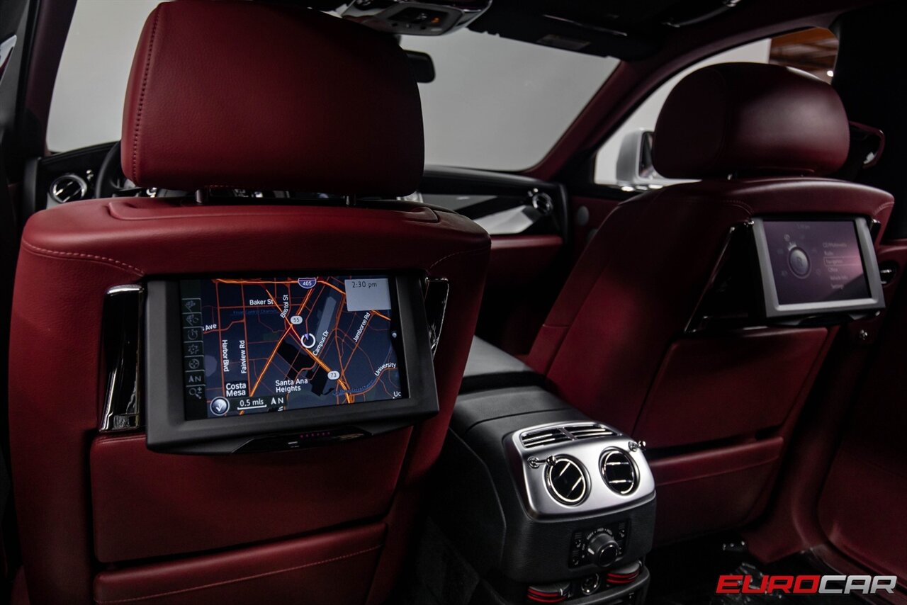 2012 Rolls-Royce Ghost EWB  *EXTENDED WHEELBASE * REAR ENTERTAINMENT* - Photo 32 - Costa Mesa, CA 92626