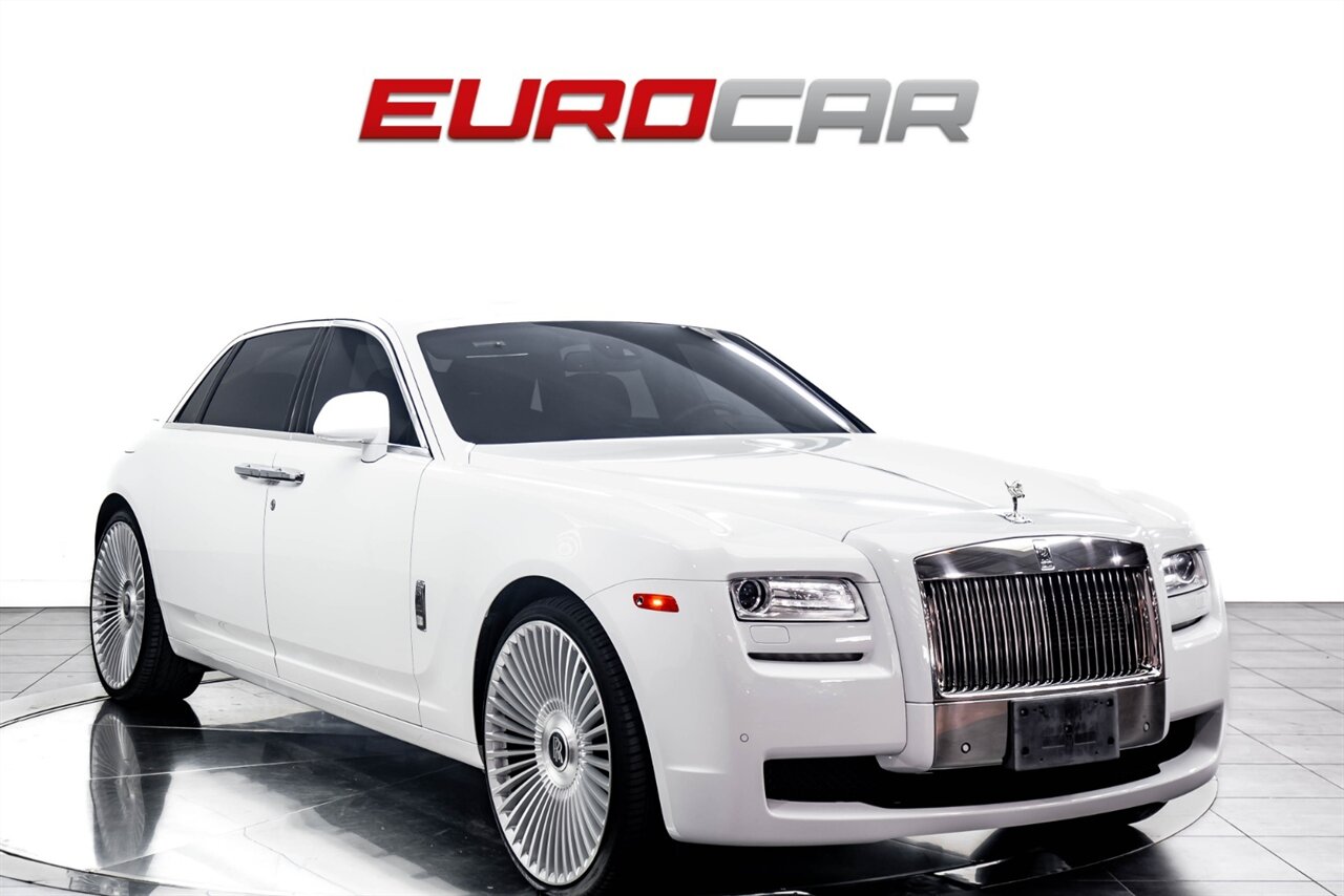 2012 Rolls-Royce Ghost EWB  *EXTENDED WHEELBASE * REAR ENTERTAINMENT* - Photo 7 - Costa Mesa, CA 92626