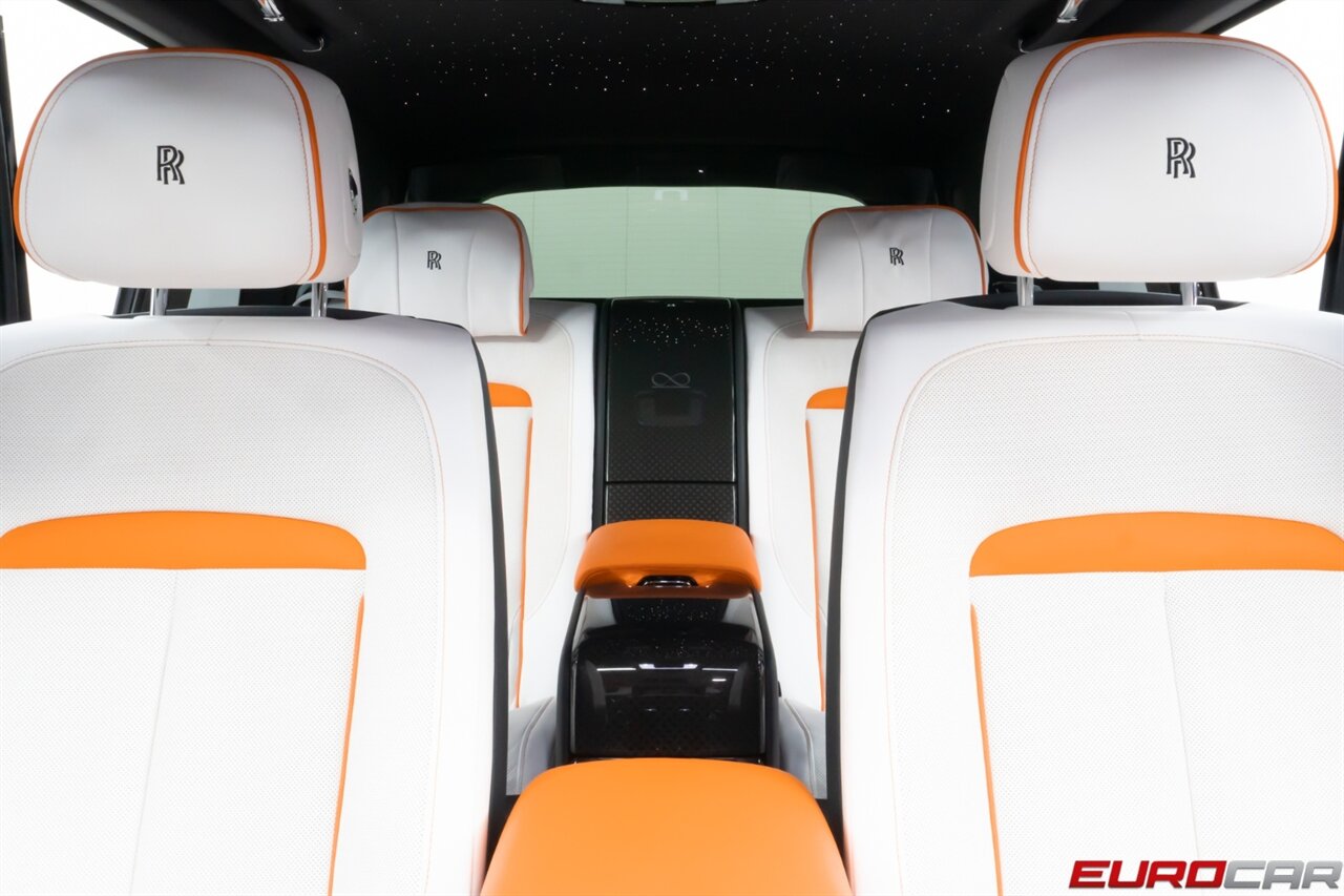 2022 Rolls-Royce Cullinan EXECUTIVE SEATING  *EXECUTIVE 4-SEAT CONFIGURATION * SHOOTING STARS* - Photo 24 - Costa Mesa, CA 92626