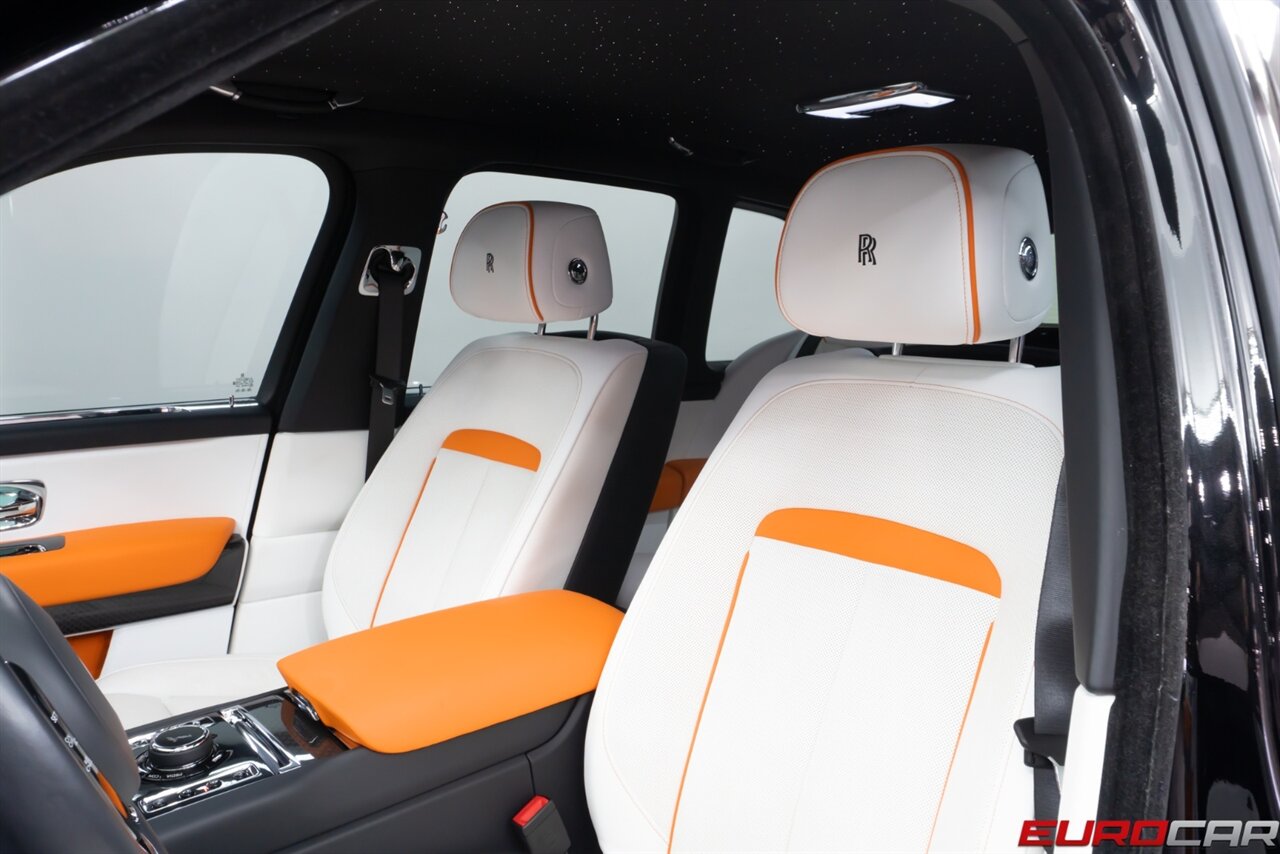 2022 Rolls-Royce Cullinan EXECUTIVE SEATING  *EXECUTIVE 4-SEAT CONFIGURATION * SHOOTING STARS* - Photo 25 - Costa Mesa, CA 92626