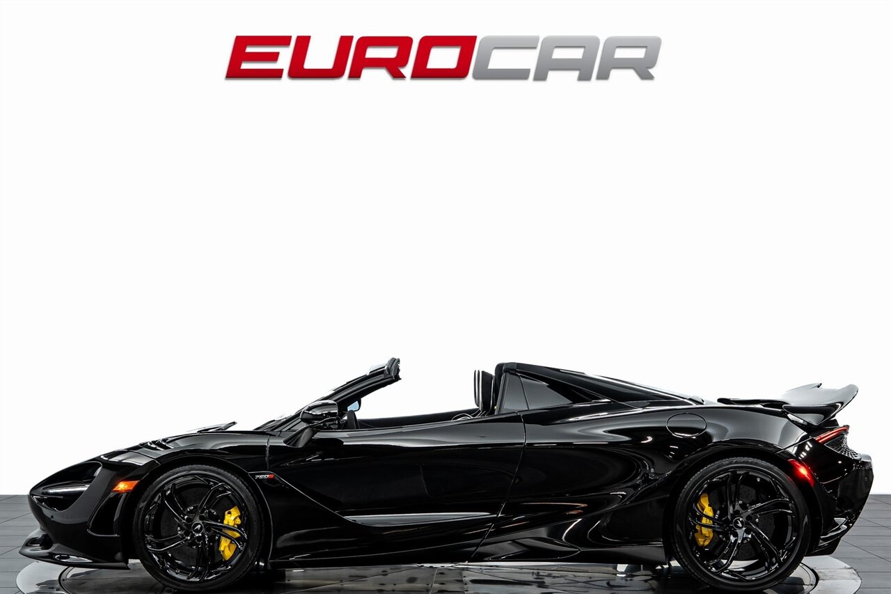 2024 McLaren 750S Spider *PERFORMANCE INTERIOR * CARBON FIBER SENNA SEATS*  *PERFORMANCE INTERIOR PACKAGE * CARBON FIBER SENNA BUCKET SEATS* - Photo 2 - Costa Mesa, CA 92626