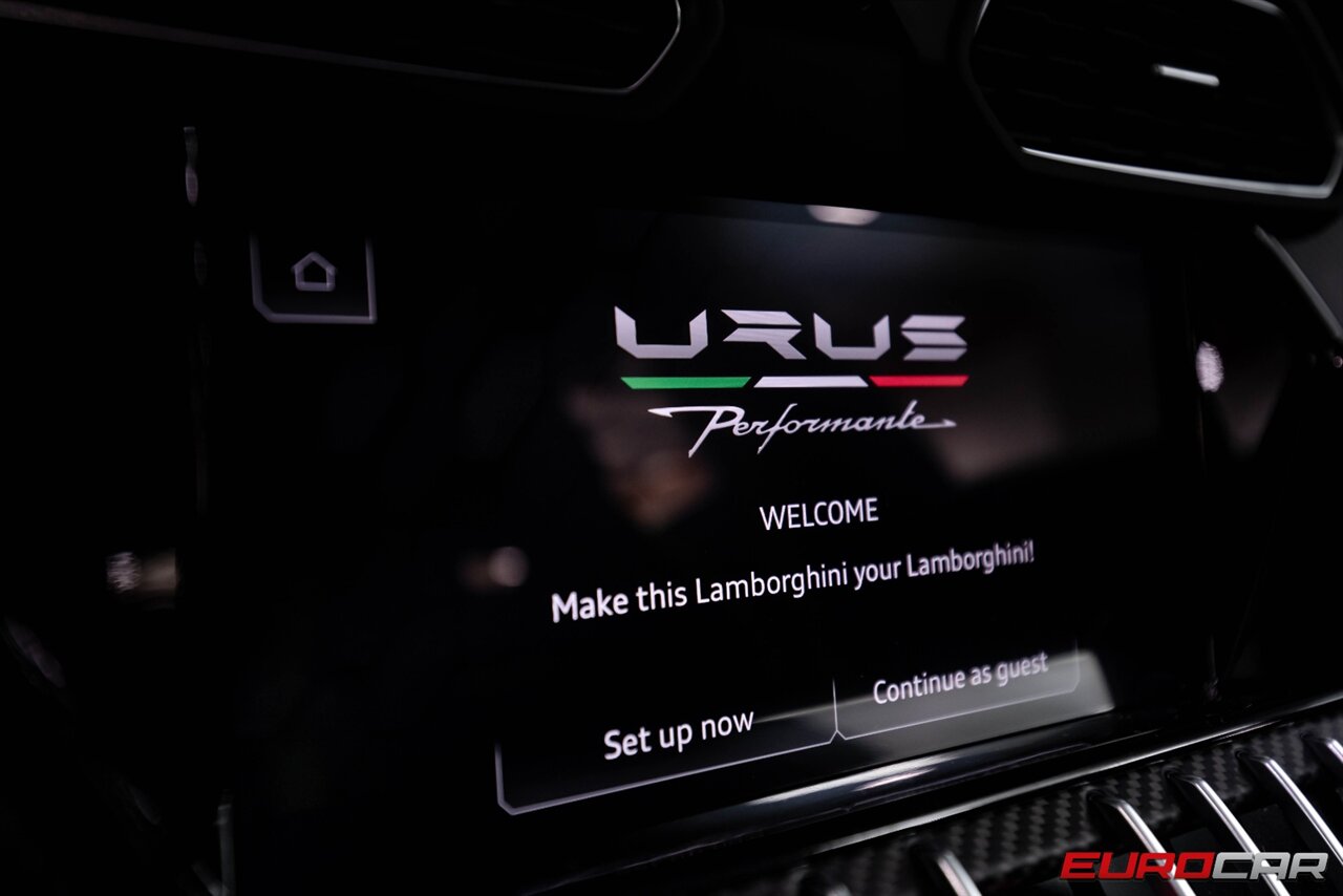 2023 Lamborghini Urus Performante  *FULL EXTERIOR CARBON PACKAGE * CARBON INTERIOR* - Photo 22 - Costa Mesa, CA 92626