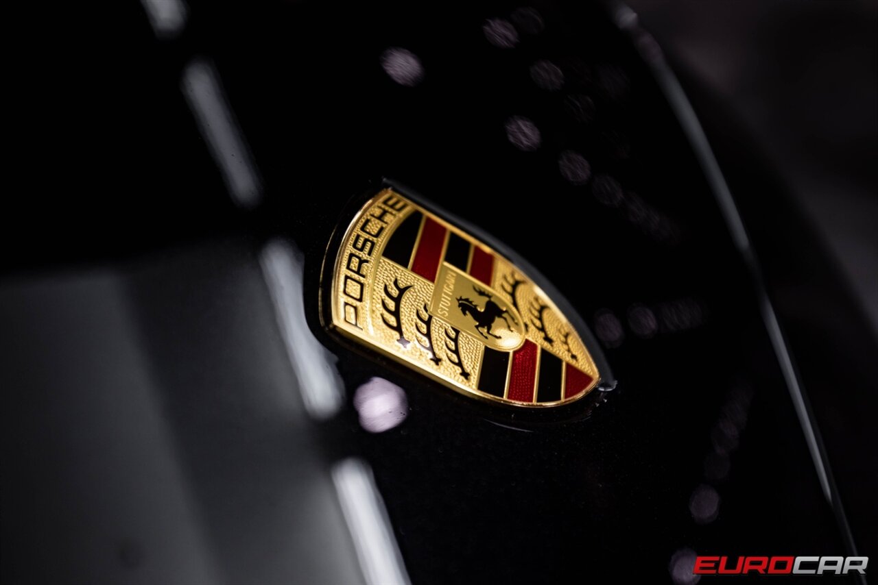 2024 Porsche 911 Turbo S  *FACTORY SPORTDESIGN PACKAGE* HIGH MSRP* - Photo 25 - Costa Mesa, CA 92626