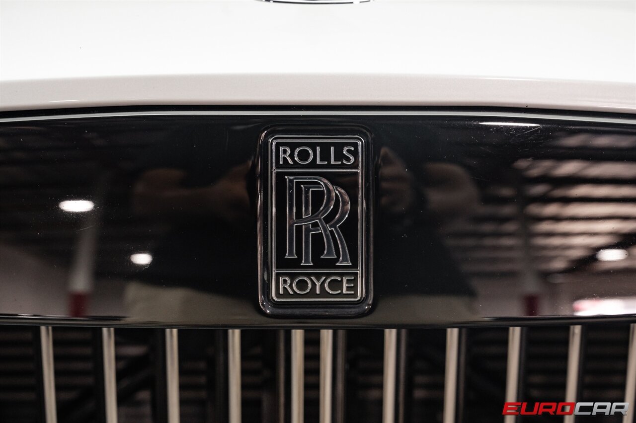 2018 Rolls-Royce Ghost Black Badge  *BLACK BADGE PACKAGE * BESPOKE ONE OF A KIND BUILD* - Photo 16 - Costa Mesa, CA 92626