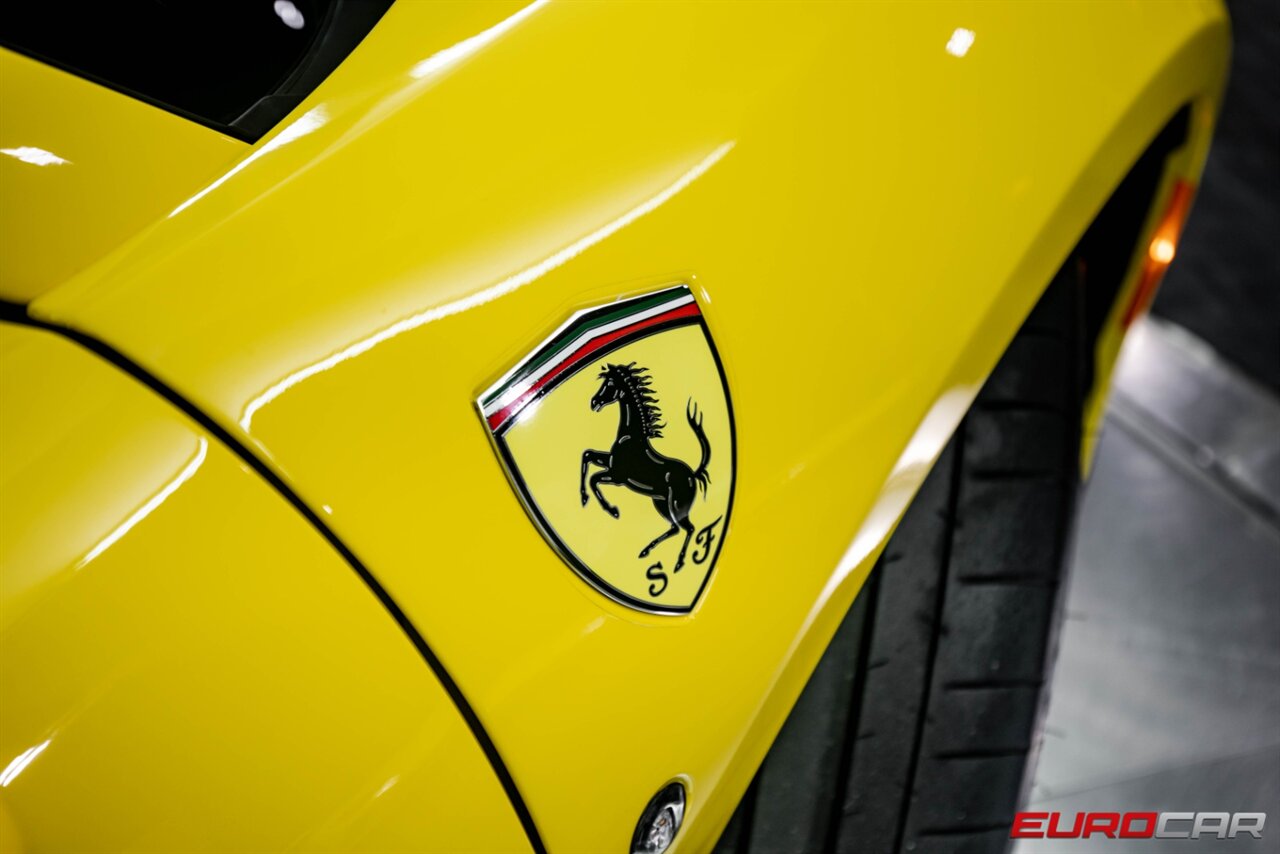 2021 Ferrari F8  *HUGE CARBON OPTIONS* - Photo 35 - Costa Mesa, CA 92626