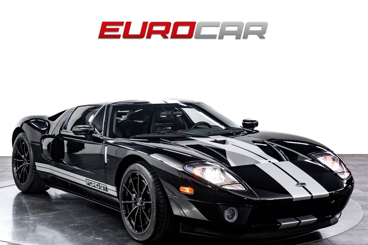 2005 Ford GT  *3,400 MILES * FACTORY WHEELS INCL* IMMACULATE CONDITION* - Photo 8 - Costa Mesa, CA 92626