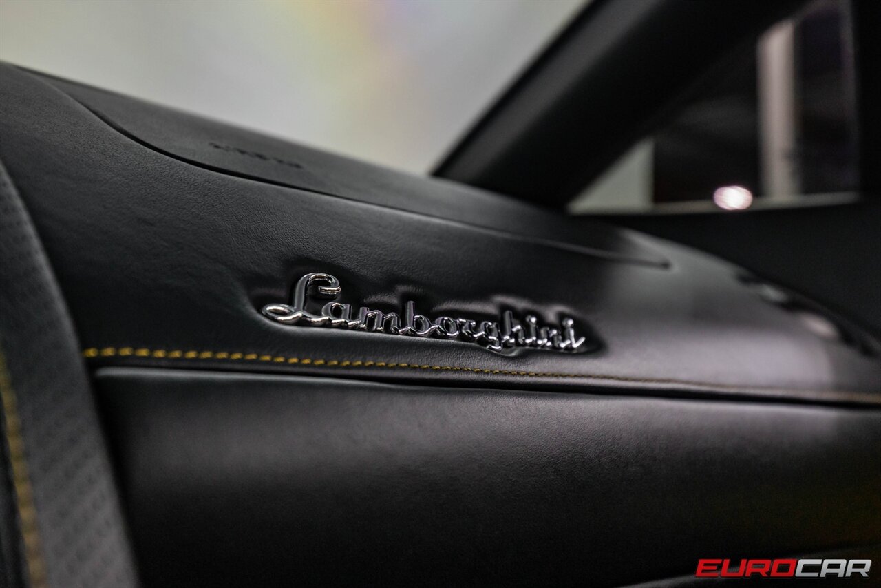 2006 Lamborghini Gallardo SE  RARE COLLECTOR CAR, FRESH SERVICE - Photo 17 - Costa Mesa, CA 92626