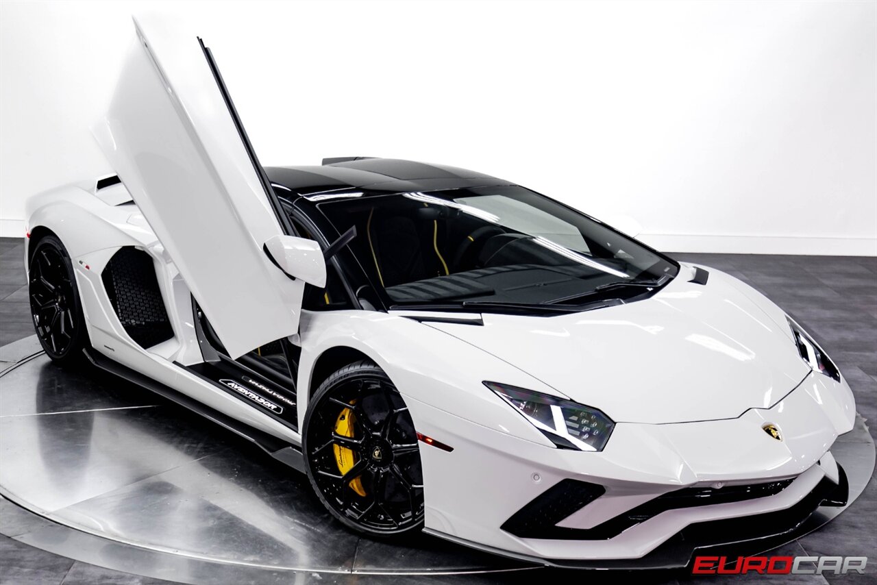 2022 Lamborghini Aventador LP 780-4 Ultimae  *COLLECTOR CAR * ONLY 84 MILES * HUGE CARBON OPTIIONS* - Photo 35 - Costa Mesa, CA 92626