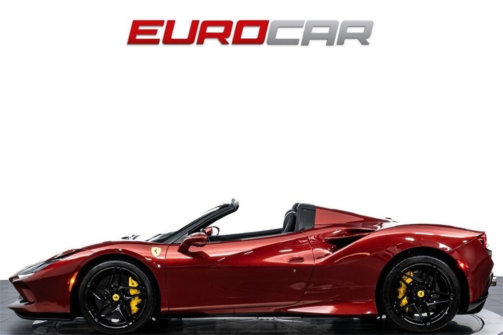 2022 Ferrari F8 Spider  *RARE ROSSO FIORANO PAINT * LESS THAN 4,000 MILES * IMMACULATE* - Photo 2 - Costa Mesa, CA 92626