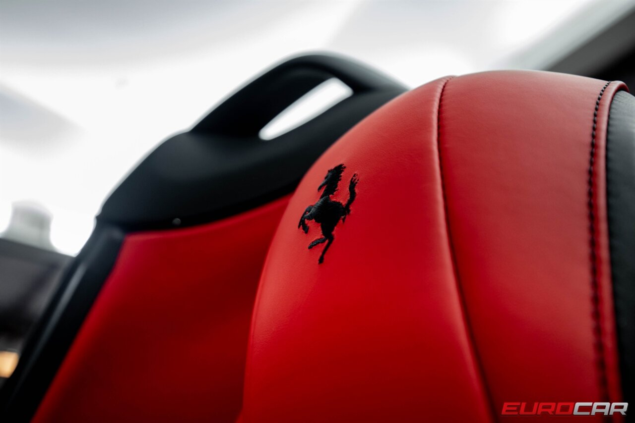2022 Ferrari 812  *SUSPENSION LIFTER * HUGE CARBON FIBER OPTIONS* - Photo 30 - Costa Mesa, CA 92626