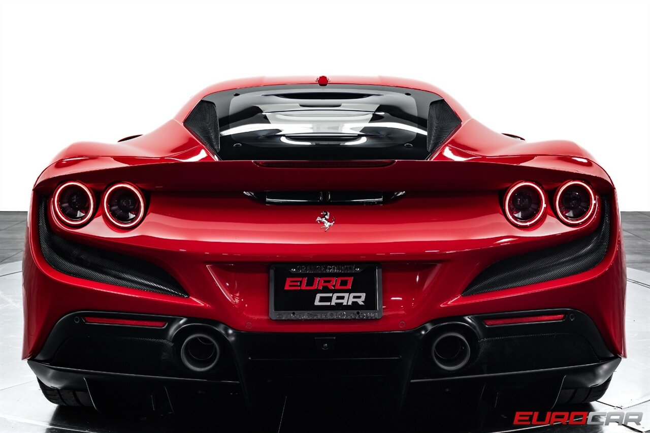 2022 Ferrari F8  *SUSPENSION LIFTER * CARBON STEERING WHEEL* - Photo 15 - Costa Mesa, CA 92626