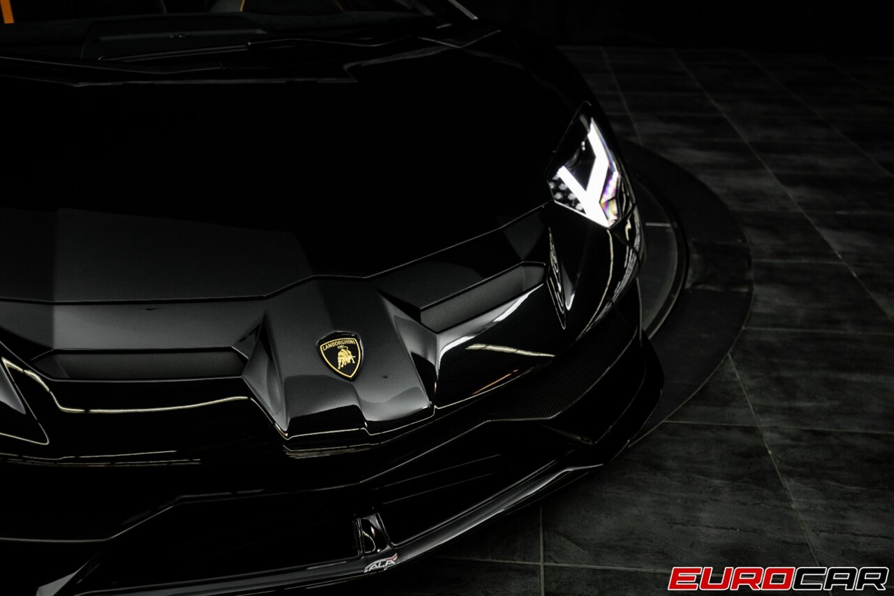 2021 Lamborghini Aventador LP 770-4 SVJ  *$75,000 IN NOVITEC UPGRADES & CARBON FIBER** - Photo 35 - Costa Mesa, CA 92626
