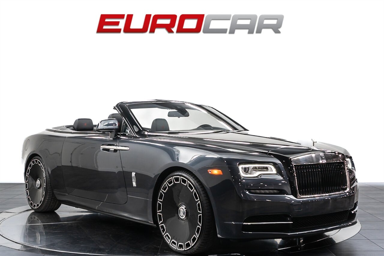 2020 Rolls-Royce Dawn  *RR SIGNATURE PACKAGE * INTERIOR DETAIL PACKAGE * 24 " WHEELS* - Photo 7 - Costa Mesa, CA 92626