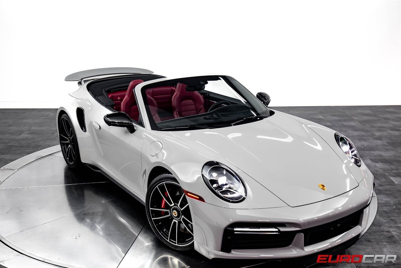 2022 Porsche 911 Turbo  * $261,330 MSRP * SPORT EXHAUST * HUGE OPTION LIST* - Photo 33 - Costa Mesa, CA 92626