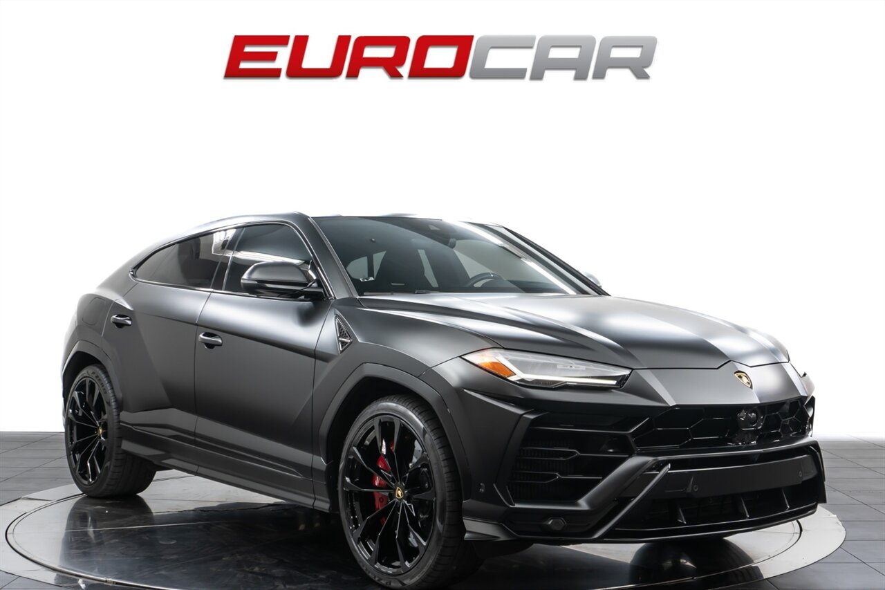 2022 Lamborghini Urus  *MATTE WRAP * 23 " WHEELS * STYLE PACKAGE* - Photo 7 - Costa Mesa, CA 92626