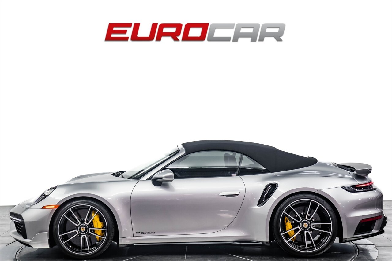 2021 Porsche 911 Turbo S  *911 TURBO SPORTDESIGN PACKAGE * SPORT EXHAUST * LIFT SYSTEM* - Photo 3 - Costa Mesa, CA 92626