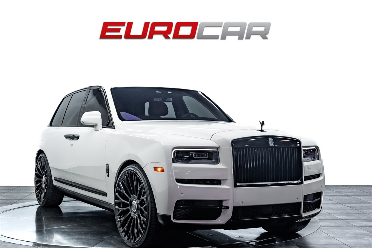 2023 Rolls-Royce Cullinan  *SHOOTING STAR HEADLINER * REAR THEATER * 24 " WHEELS* - Photo 7 - Costa Mesa, CA 92626