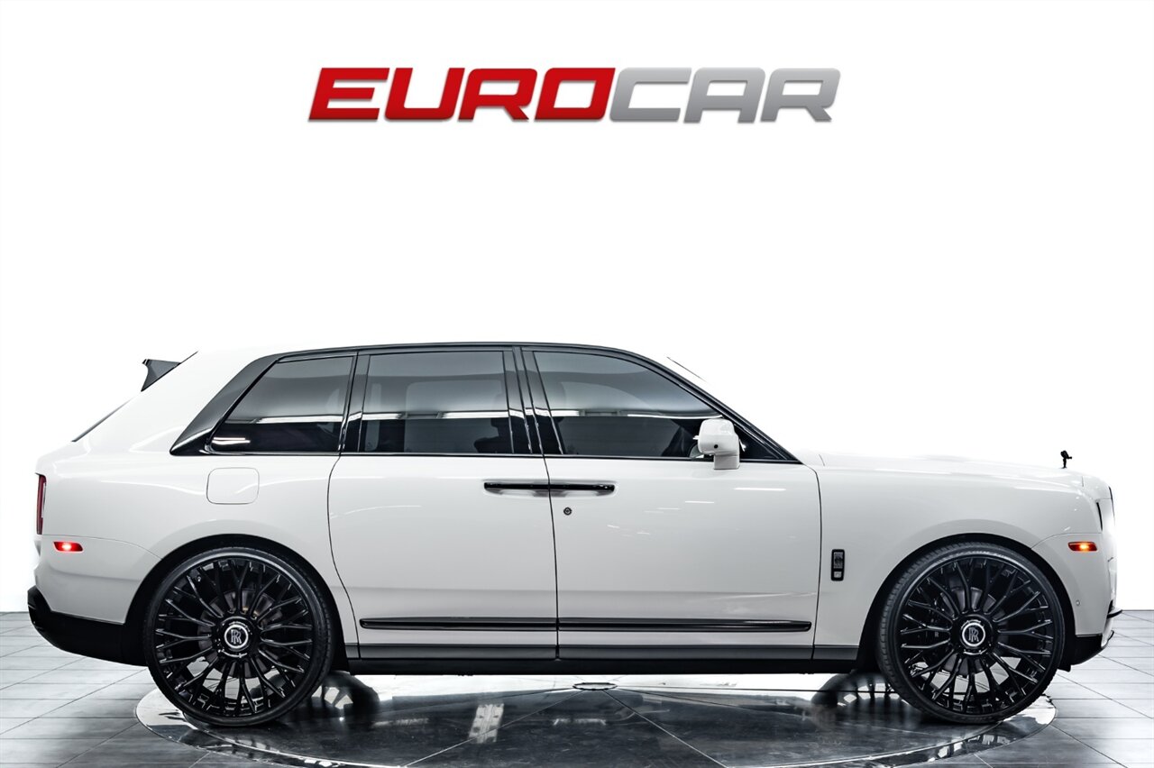 2023 Rolls-Royce Cullinan  *SHOOTING STAR HEADLINER * REAR THEATER * 24 " WHEELS* - Photo 6 - Costa Mesa, CA 92626