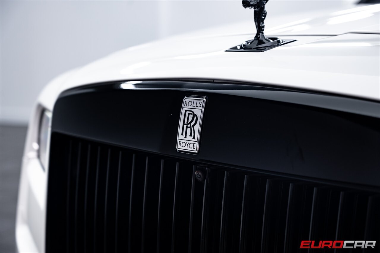 2023 Rolls-Royce Cullinan  *SHOOTING STAR HEADLINER * REAR THEATER * 24 " WHEELS* - Photo 10 - Costa Mesa, CA 92626