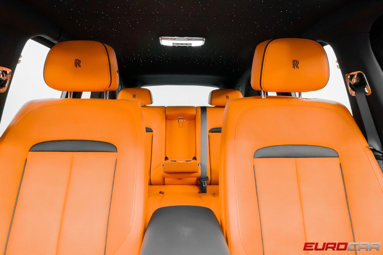 2023 Rolls-Royce Cullinan  *STARLIGHT HEADLINER * CUSTOM TWO-TONE EXTERIOR* - Photo 24 - Costa Mesa, CA 92626