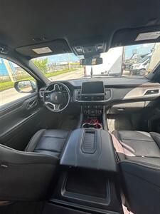 2023 Chevrolet Suburban Premier   - Photo 7 - Medley, FL 33166