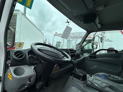 2019 HINO 195 - Photo 2 - Medley, FL 33166