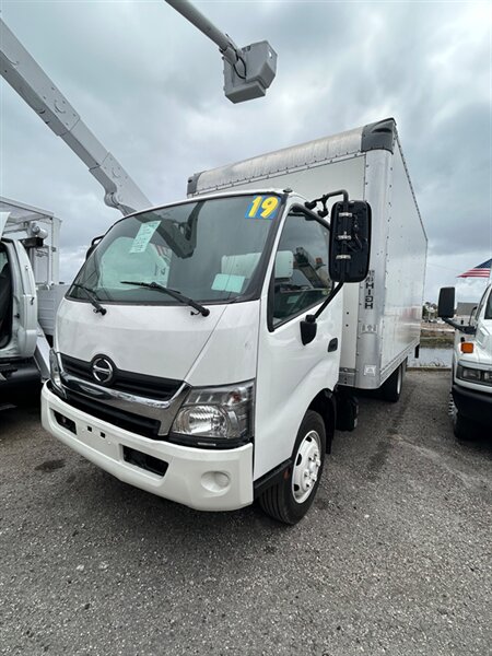 2019 HINO 195   - Photo 1 - Medley, FL 33166