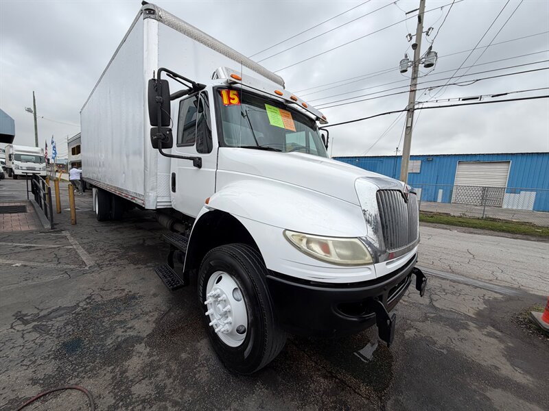 2015 International 4300   - Photo 1 - Medley, FL 33166