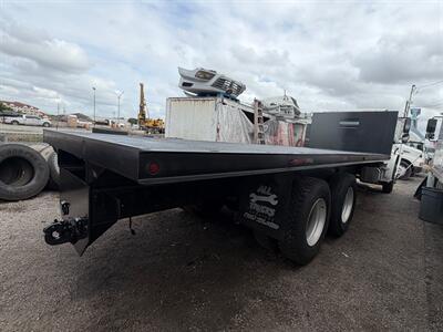 2020 Freightliner M2 106 FlatBed   - Photo 3 - Medley, FL 33166