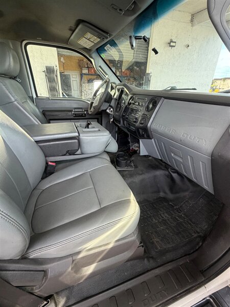 2012 FORD F-550 - Photo 6 - Medley, FL 33166