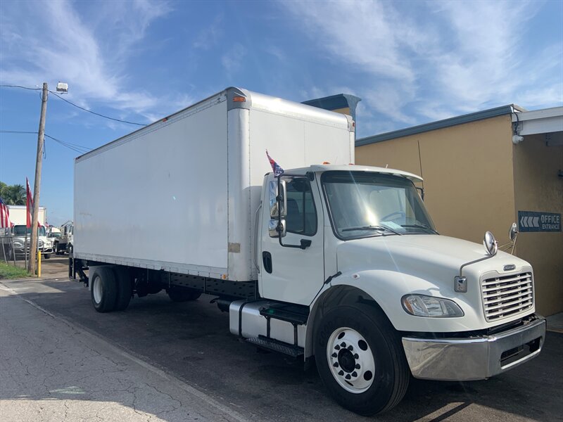 2016 Freightliner M-2   - Photo 1 - Medley, FL 33166