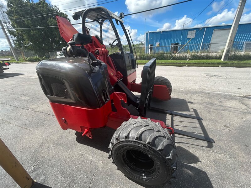 2018 MANITOU TMT55XT 6000 - Photo 2 - Medley, FL 33166