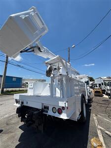 2008 Ford F-750   - Photo 2 - Medley, FL 33166