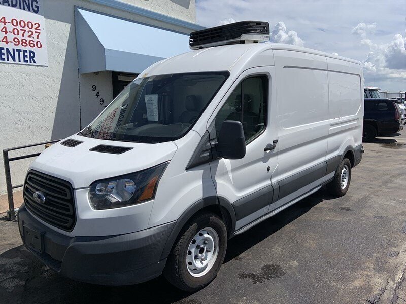 2018 Ford TRANSIT 250  
