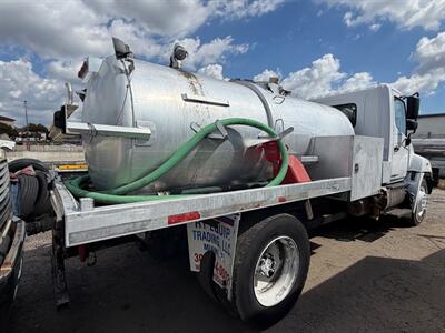 2011 Hino 258A - Photo 2 - Medley, FL 33166