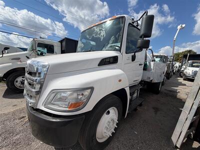 2011 Hino 258A - Photo 3 - Medley, FL 33166