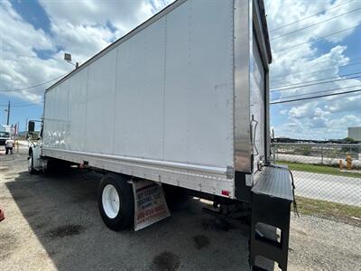 2013 Freightliner M-2   - Photo 2 - Medley, FL 33166