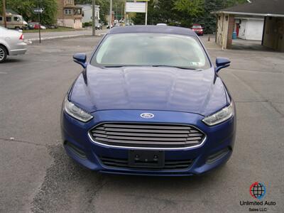 2013 Ford Fusion SE  Financing Available!