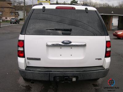 2007 Ford Explorer XLT  Financing Available - Photo 5 - Larksville, PA 18651