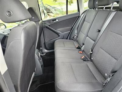 2013 Volkswagen Tiguan S   - Photo 9 - Ventura, CA 93003