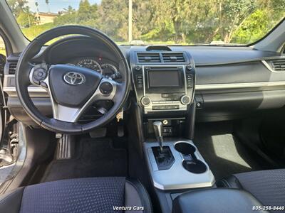 2014 Toyota Camry SE   - Photo 8 - Ventura, CA 93003