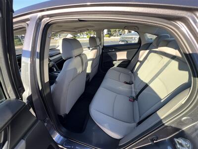2018 Honda Civic EX w/Honda Sensing - Photo 8 - Ventura, CA 93003